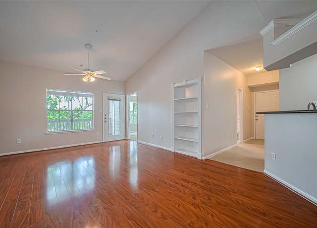 Property at 1330 Old Spanish Trl #8306, Houston, TX 77054, 2 beds, 2 baths