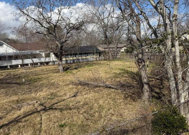 Property at 1001 N Bayshore Dr, La Porte, TX 77571