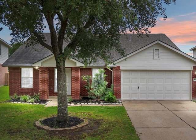 Property at 16310 Autumn Leigh Dr, Houston, TX 77083, 3 beds, 2 baths