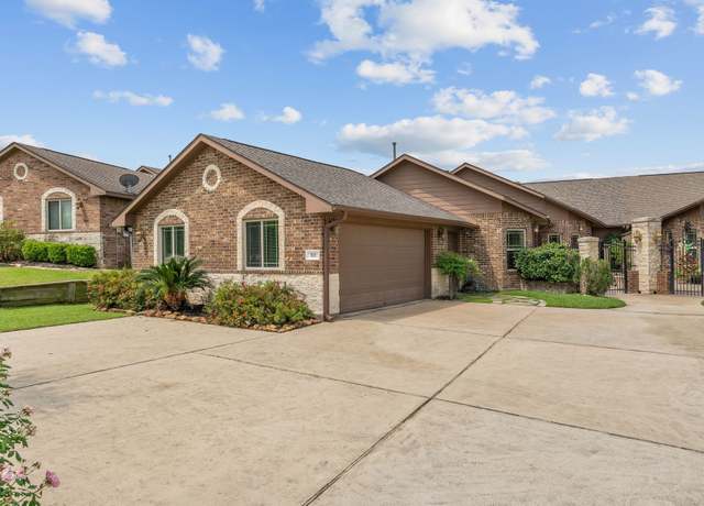Property at 111 Bessie Price Owen Dr, Montgomery, TX 77356, 3 beds, 2.5 baths