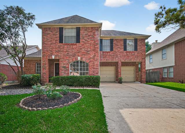 Property at 16318 Brush Meadows Ct Ct, Sugar Land, TX 77498, 3 beds, 2.5 baths
