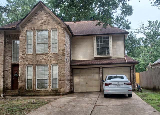 Property at 14631 Saint Cloud Dr, Houston, TX 77062, 3 beds, 2.5 baths
