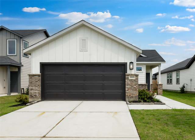 Property at 18019 Blue Prairie Trl, Hockley, TX 77447, 4 beds, 2 baths