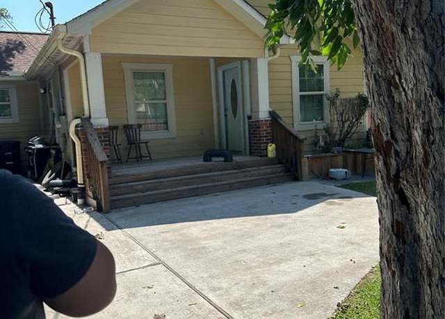 Property at 6505 Frisco St, Houston, TX 77022, 2 beds, 2 baths