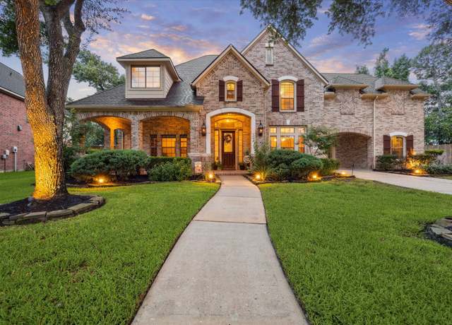 Property at 31215 Lakeview Bend Ln, Spring, TX 77386, 4 beds, 3.5 baths