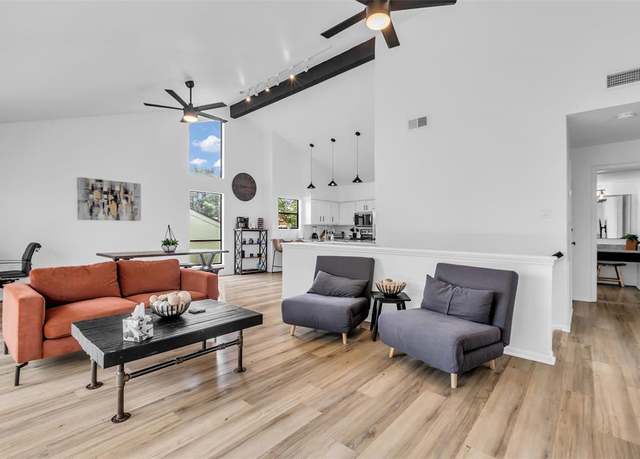 Property at 60 April Point Dr N, Conroe, TX 77356, 3 beds, 3 baths