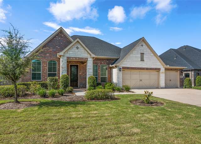 Property at 8320 Greenleaf Ridge Way, Conroe, TX 77385, 4 beds, 3 baths