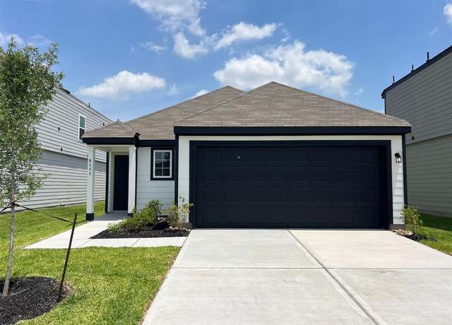 Property at 8111 Burnt Orchid Dr, Houston, TX 77016, 3 beds, 2 baths
