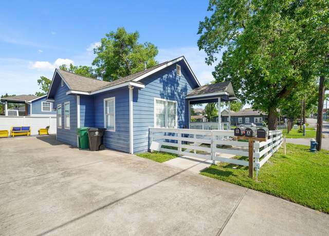 Property at 223 Adams St, Houston, TX 77011, 2 beds, 1 bath