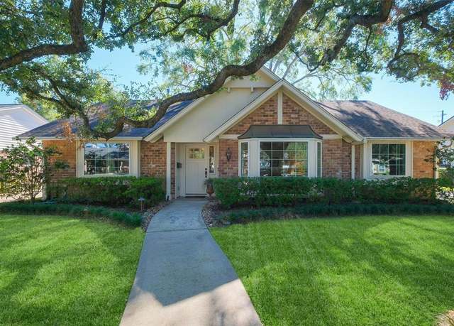 Property at 10047 Olympia Dr, Houston, TX 77042, 3 beds, 2 baths