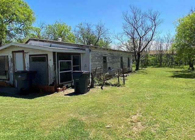 Property at 307 Jalonick St, Wichita Falls, TX 76301, 2 beds, 1 bath