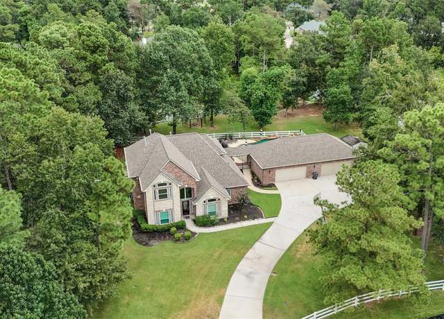 Property at 32926 Leafy Oak Ct, Magnolia, TX 77354, 4 beds, 3.5 baths