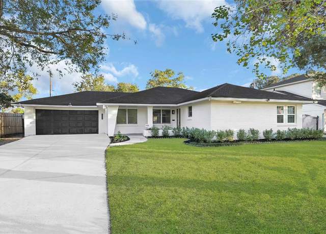Property at 4426 Creekbend Dr, Houston, TX 77035, 3 beds, 2 baths
