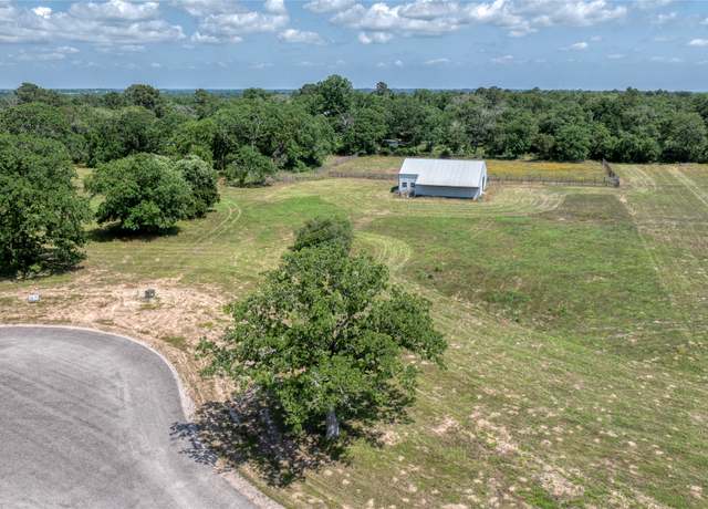 Property at 376 Oak Hill Ln, Bellville, TX 77418