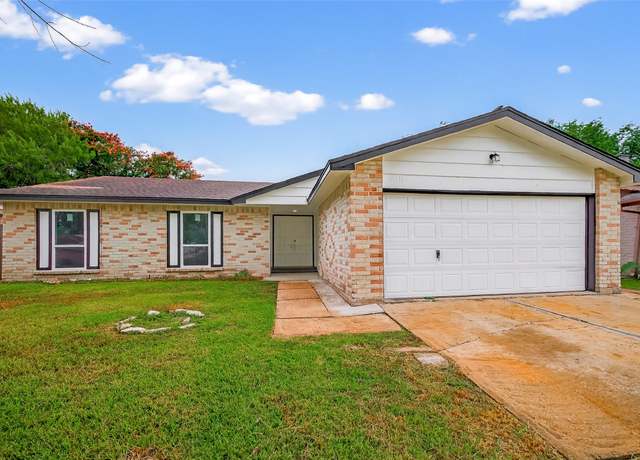 Property at 10414 Gulfstream Ln, Sugar Land, TX 77498, 3 beds, 2 baths