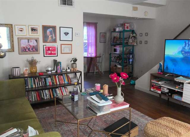 Property at 1848 Portsmouth St #3, Houston, TX 77098, 1 bed, 1.5 baths