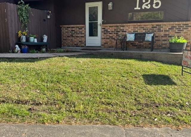 Property at 200 Fountain Lake Unit 125, Livingston, TX 77351, 3 beds, 2 baths