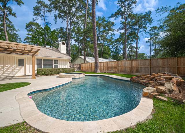 Property at 6527 Walton Heath Dr, Houston, TX 77069, 3 beds, 2 baths