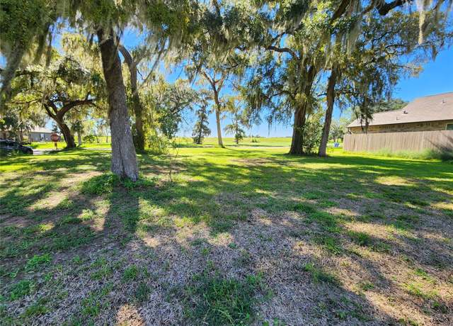 Property at 0 Twin Lakes Blvd, West Columbia, TX 77486
