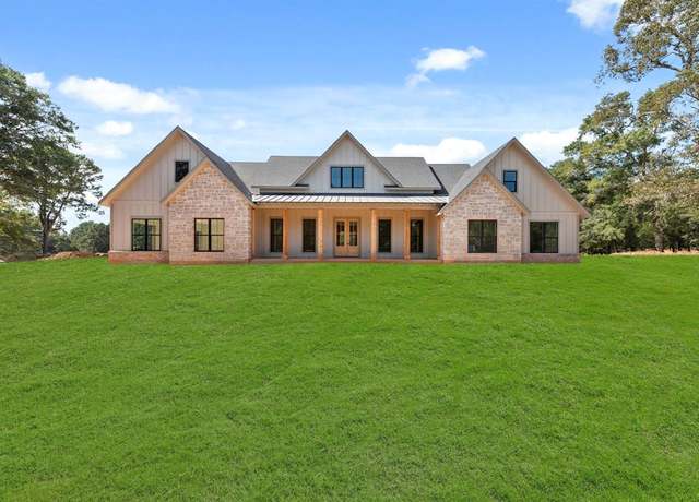 Property at 2520 Old Ranch Rd, Montgomery, TX 77316, 4 beds, 4.5 baths