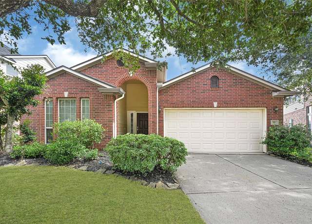 Property at 7431 Pony Crk, Missouri City, TX 77459, 3 beds, 2 baths