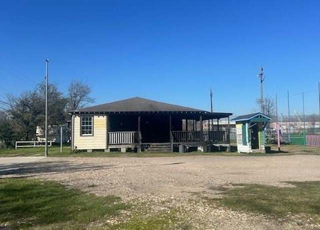 Property at 13920 Reeveston Rd, Houston, TX 77039