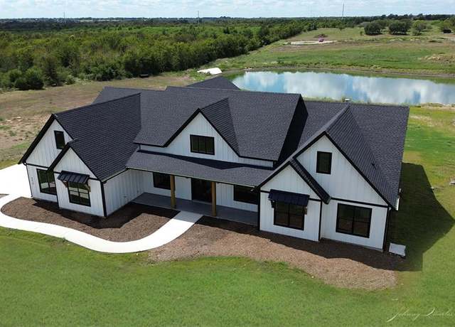Property at 4410 Jozwiak Rd, Chappell Hill, TX 77426, 4 beds, 3.5 baths