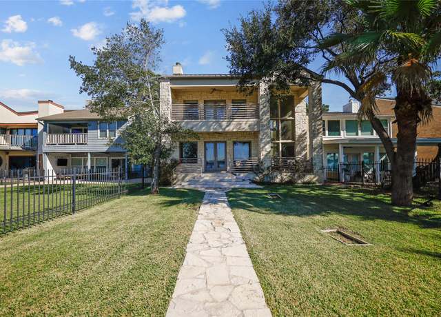 Property at 11119 Twain Dr, Montgomery, TX 77356, 3 beds, 3.5 baths