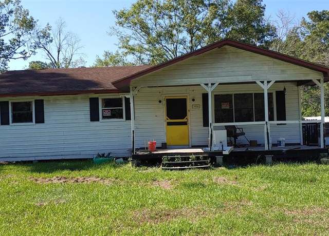 Property at 9743 Westbend, Orange, TX 77632, 3 beds, 2 baths