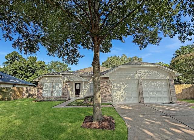 Property at 15630 Highfield Dr, Houston, TX 77095, 4 beds, 2 baths
