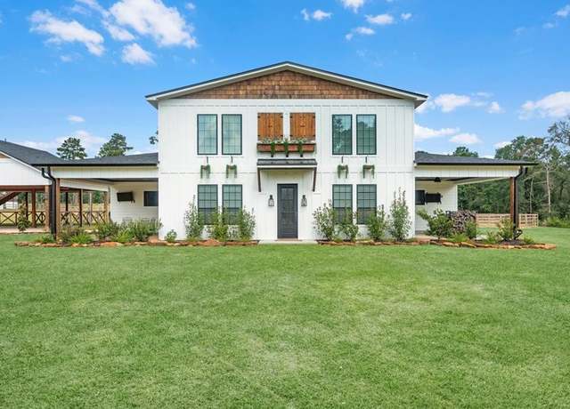 Property at 192 B Fm 1097, New Waverly, TX 77358, 6 beds, 4 baths