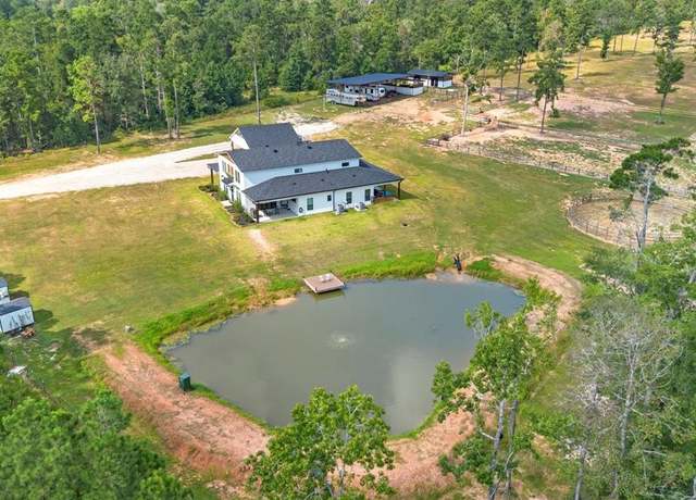 Property at 192 B Fm 1097, New Waverly, TX 77358, 6 beds, 4 baths