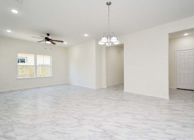 Property at 2815 Pine Estate Ln, Houston, TX 77014, 3 beds, 2 baths