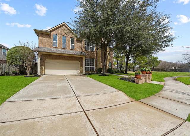 Property at 19530 Crescent Meadow Dr, Cypress, TX 77433, 4 beds, 3.5 baths