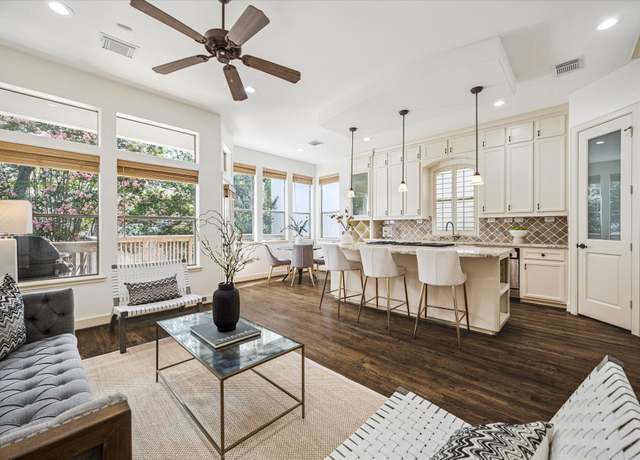 Property at 6504 Pickens St, Houston, TX 77007, 3 beds, 3.5 baths