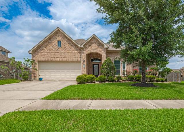 Property at 31922 Cary Douglas Dr, Hockley, TX 77447, 3 beds, 2 baths