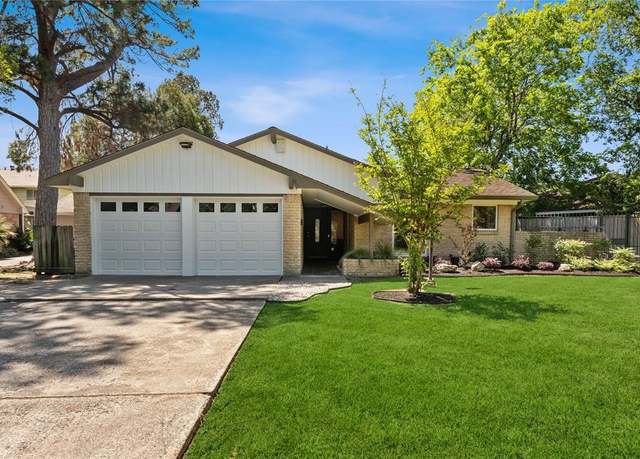 Property at 2331 Carleen Rd, Houston, TX 77018, 3 beds, 2 baths