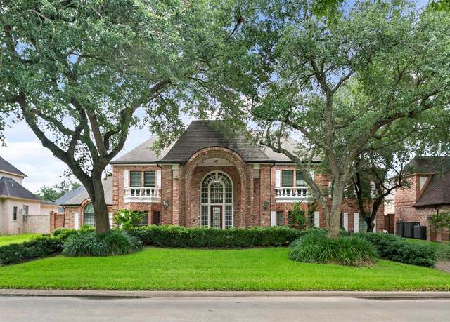 Property at 1406 S Fry Rd, Katy, TX 77450, 5 beds, 5.5 baths