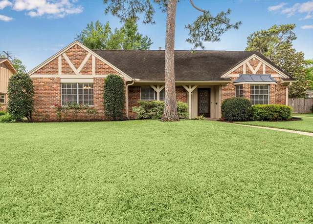 Property at 12427 Woodthorpe Ln, Houston, TX 77024, 3 beds, 2 baths