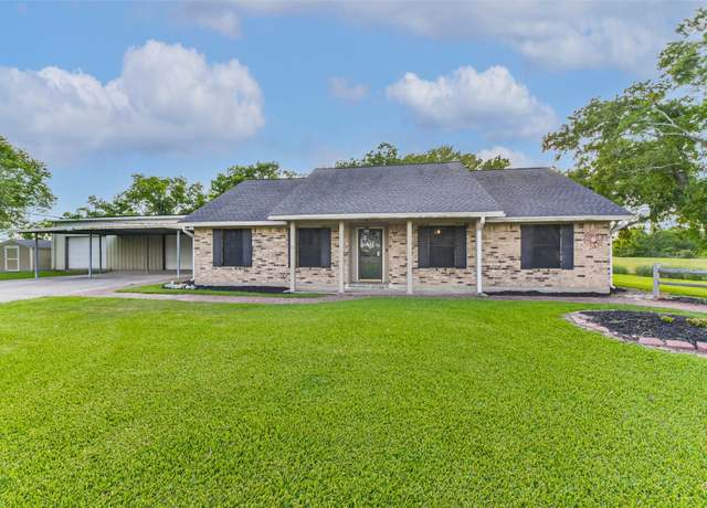 Property at 12031 1/2 N L St, La Porte, TX 77571, 3 beds, 2 baths