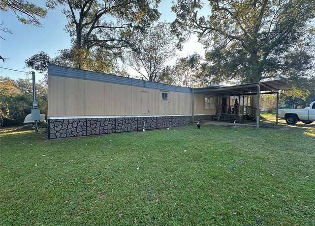 Property at 603 Bryan St, Damon, TX 77430, 2 beds, 2 baths