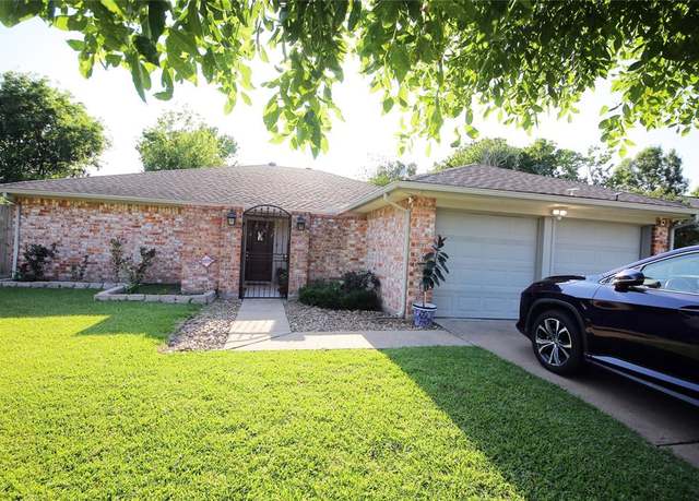 Property at 3726 Straightfork Dr, Houston, TX 77082, 4 beds, 2 baths