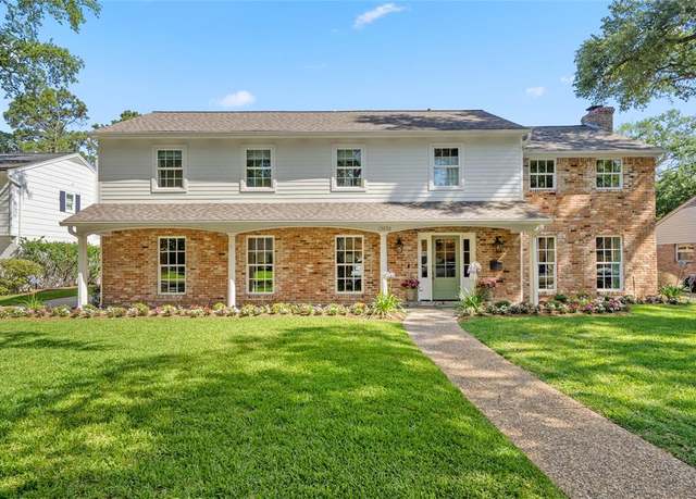 Property at 13826 Pinerock Ln, Houston, TX 77079, 4 beds, 3 baths