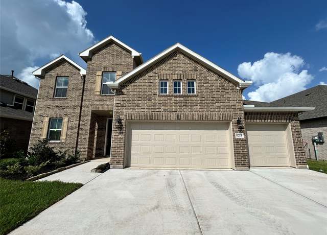 Property at 6215 Amberwood Dr, League City, TX 77573, 4 beds, 3.5 baths