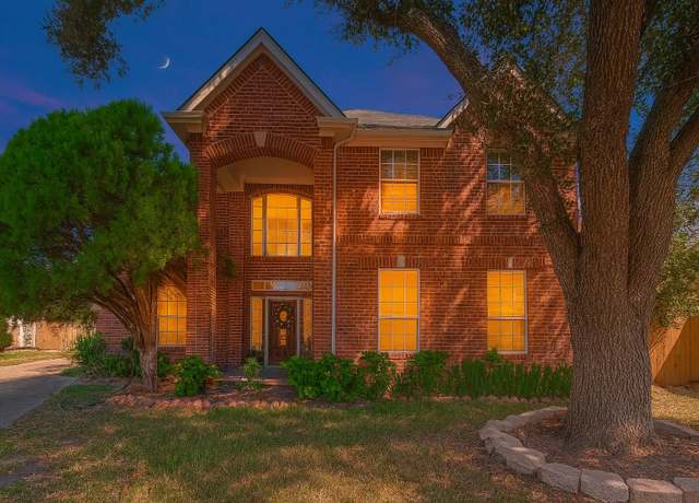 Property at 2907 Little Branch Ct, Houston, TX 77082, 4 beds, 2.5 baths