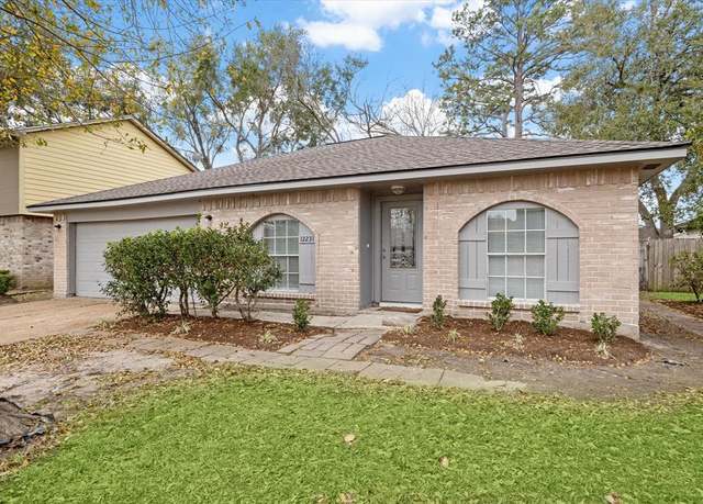 Property at 12231 Kings Meadow Dr, Houston, TX 77044, 3 beds, 2 baths