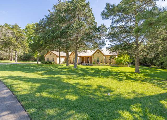 Property at 404 Saint Andrews Dr, New Ulm, TX 78950, 3 beds, 2 baths