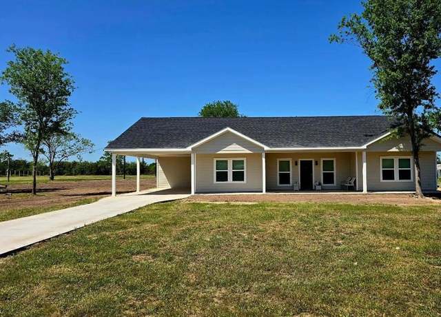 Property at 34052 Blinka Cir, Waller, TX 77484, 4 beds, 2 baths