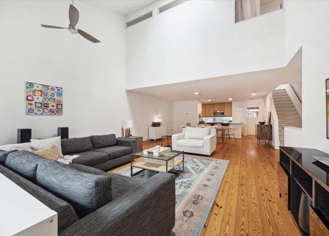 Property at 6116 Grand Blvd, Houston, TX 77021, 3 beds, 2 baths