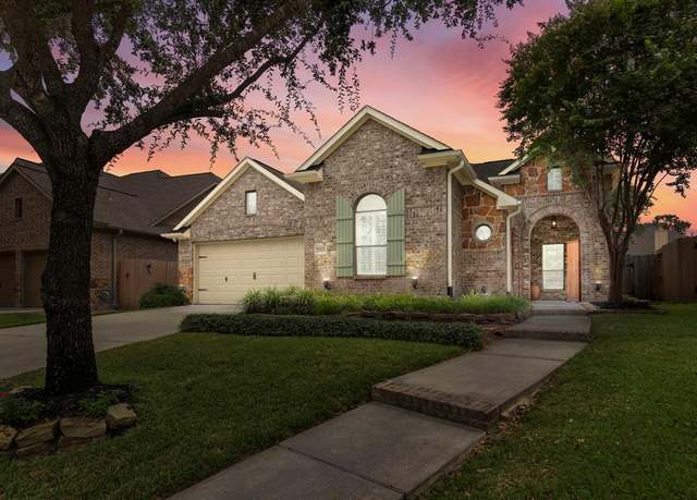Property at 27515 Chris Ridge Ct, Spring, TX 77386, 3 beds, 2.5 baths